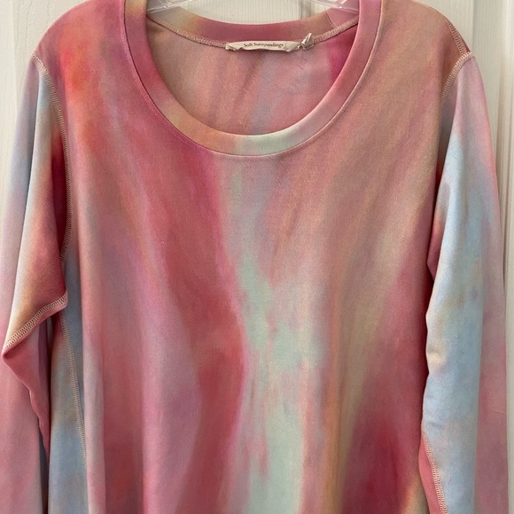 Soft Surroundings Bermuda Bay Watercolor Sweatshirt Top With Side Slits … - Picture 5 of 15